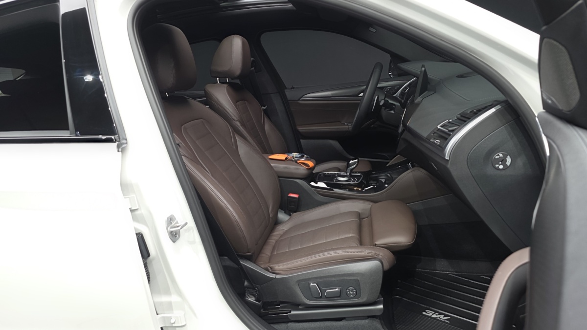 BMW X4, 2025 — фото 11 из 12