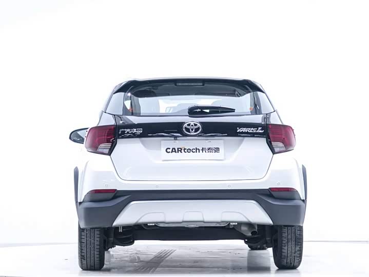 Toyota Yaris L Hatchback, 2022 — фото 4 из 9