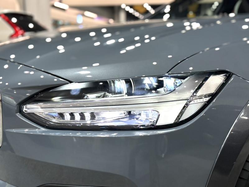 Volvo V90, 2021 — фото 8 из 12