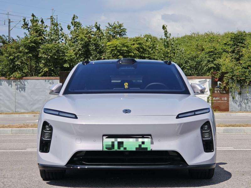 Nio ET5, 2025 — фото 2 из 12