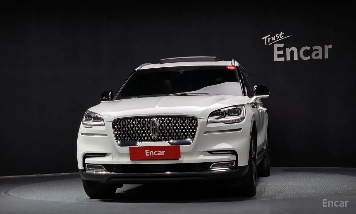Lincoln Aviator, 2023 — фото 3 из 12