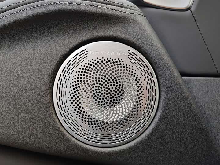 BMW XM, 2024 — фото 7 из 9