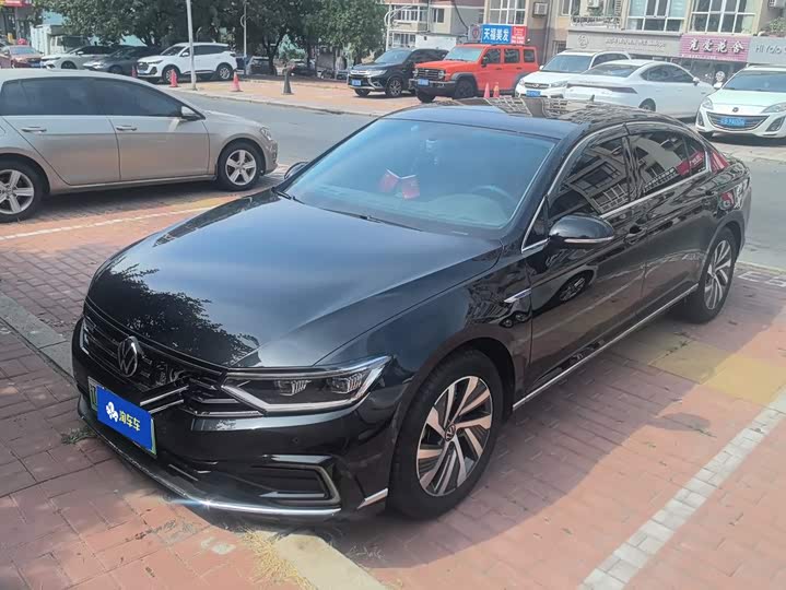 Volkswagen Magotan GTE Hybrid, 2023 — купить в Перми под ключ
