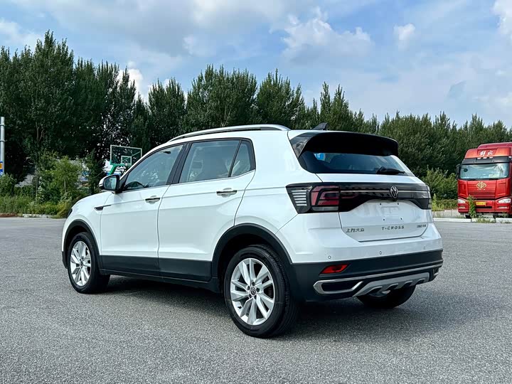 Volkswagen T-Cross, 2022 — фото 6 из 9