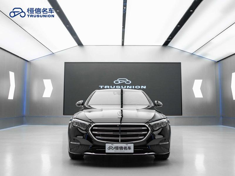 Mercedes-Benz E-Class, 2026 — фото 2 из 12