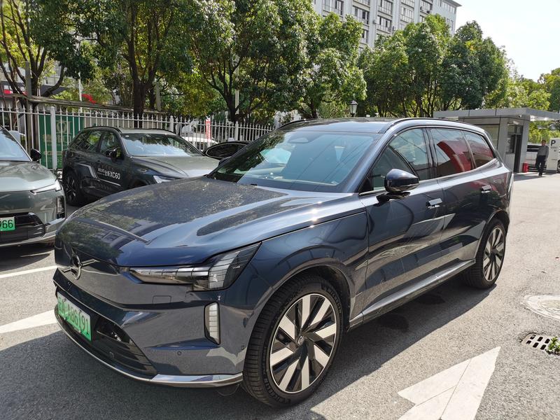 Volvo EX90, 2026 — купить в Самаре под ключ