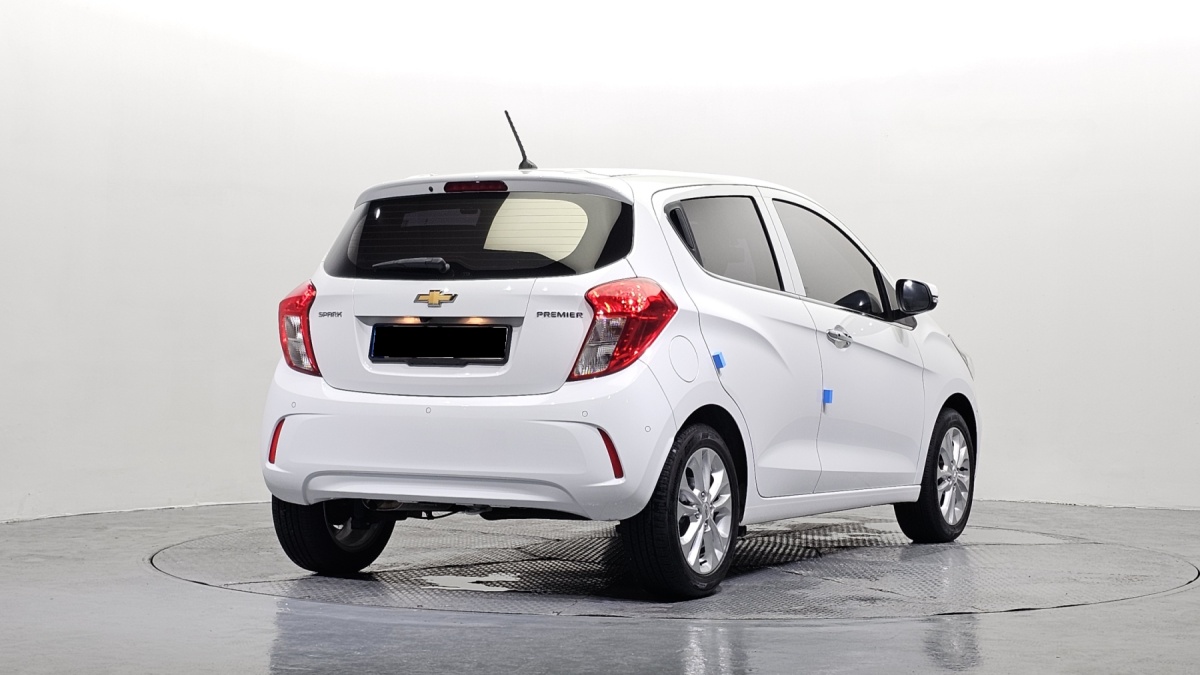 Chevrolet Spark, 2022 — фото 2 из 12