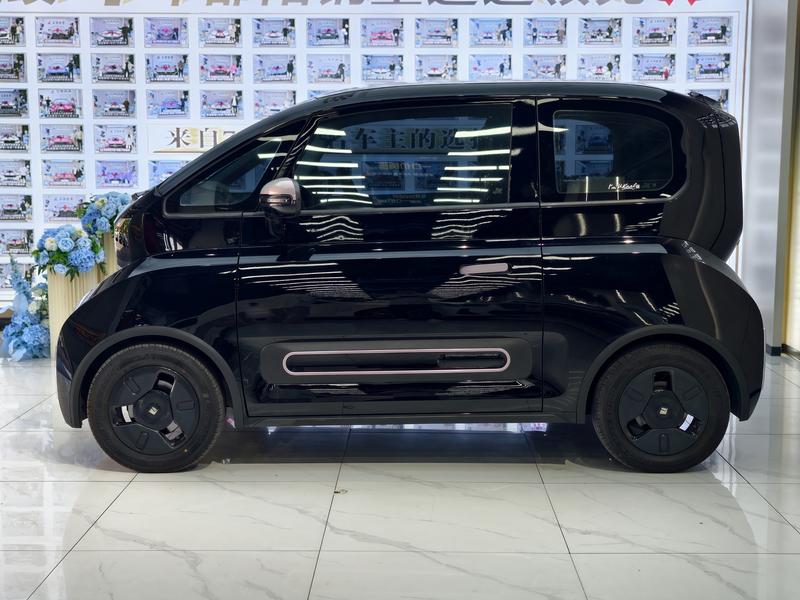 Baojun KiWi EV, 2022 — фото 4 из 11