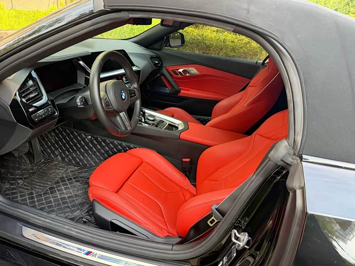 BMW Z4, 2025 — фото 7 из 7