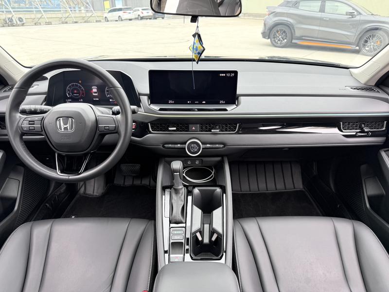 Honda Inspire, 2025 — фото 3 из 5