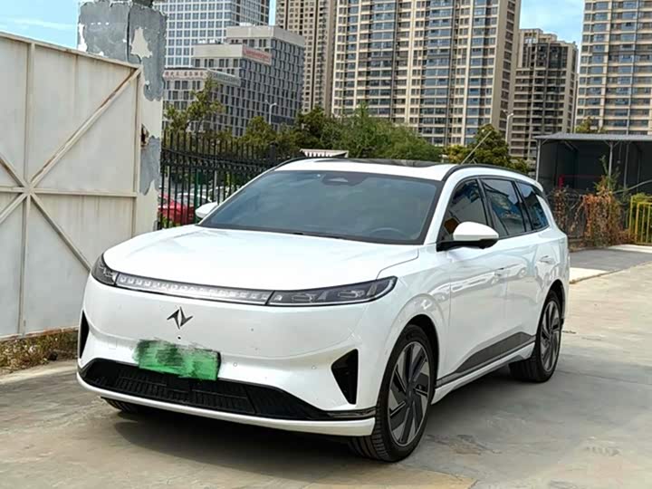 Dongfeng Yipai eπ 008, 2025 — купить в Чебоксарах под ключ