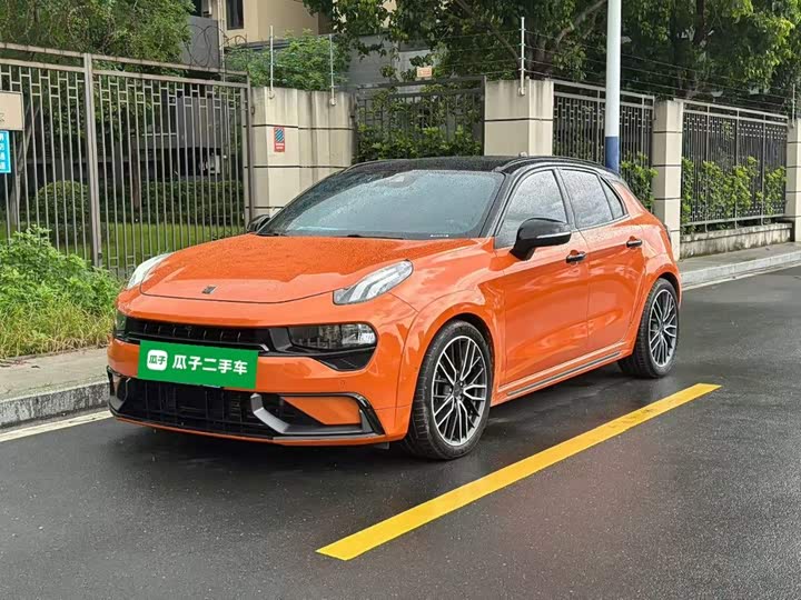 Lynk & Co 02 Hatchback, 2023 — фото 2 из 9