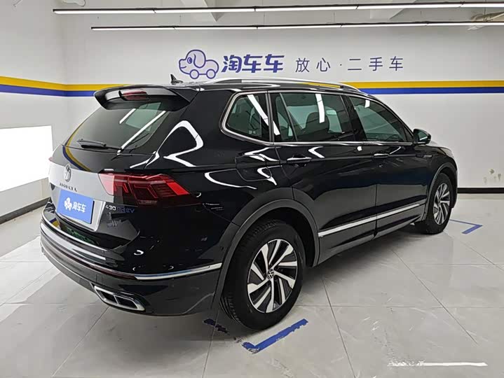 Volkswagen Tiguan L Hybrid, 2021 — фото 3 из 9