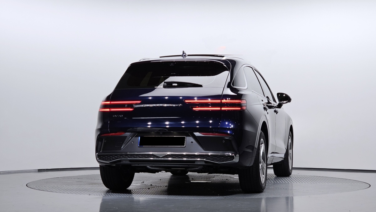 Genesis GV70, 2024 — фото 4 из 12