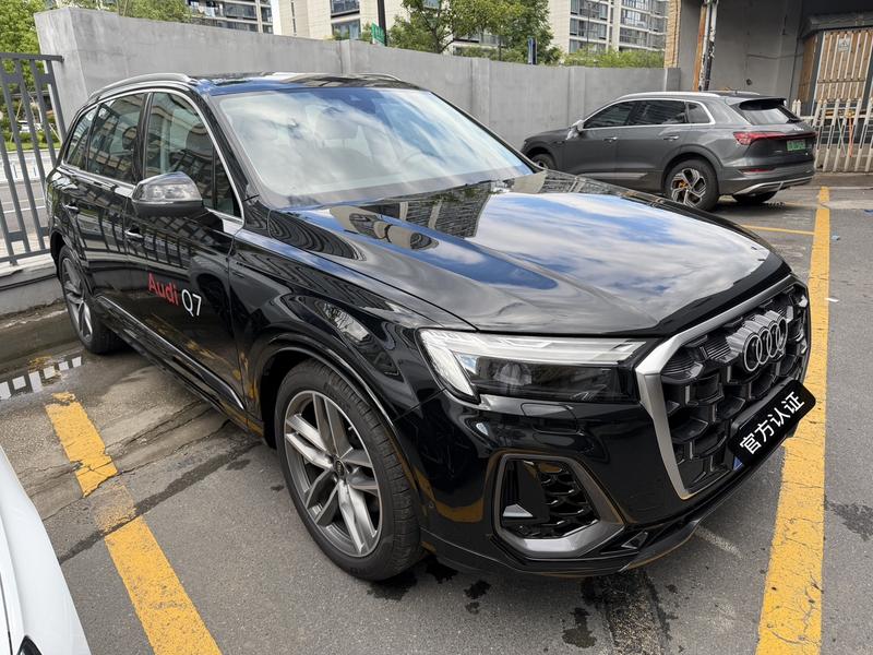 Audi Q7, 2025 — фото 3 из 11