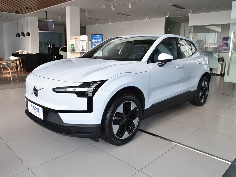 Volvo EX30, 2026 — купить в Самаре под ключ