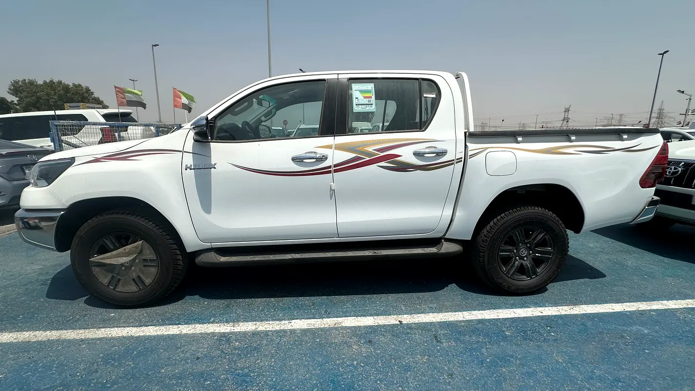 Toyota Hilux, 2026 — фото 3 из 10