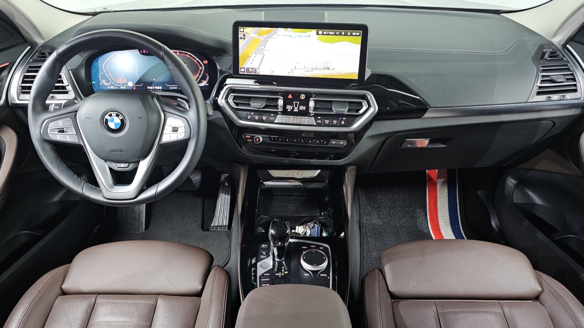BMW X4, 2022 — фото 7 из 12