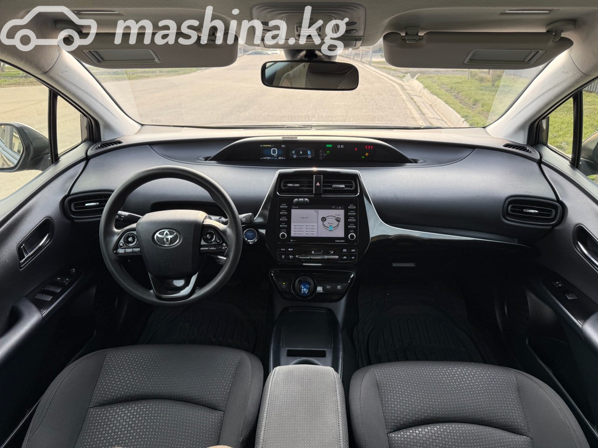 Toyota Prius, 2021 — фото 5 из 9