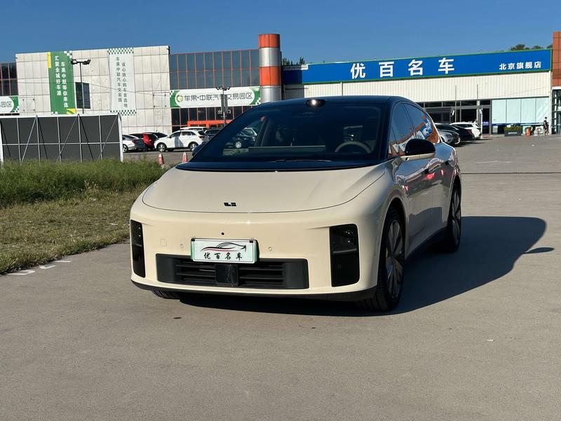 LiXiang i6, 2025 — купить в Санкт-Петербурге под ключ