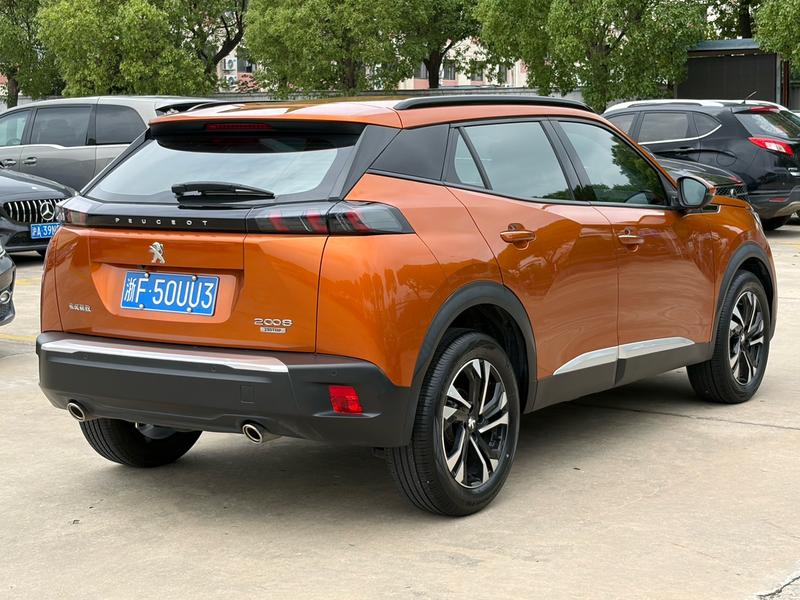 Peugeot 2008, 2021 — фото 5 из 12