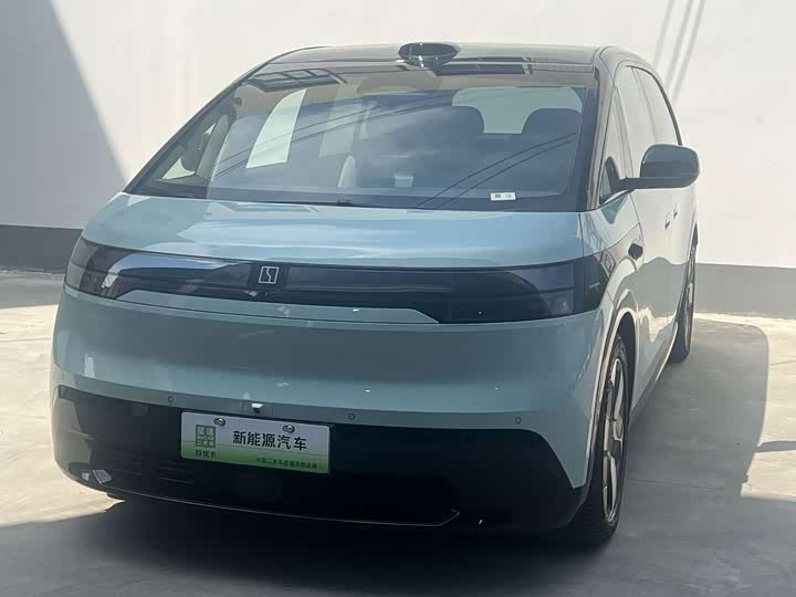 Zeekr Mix, 2025 — купить в Ульяновске под ключ