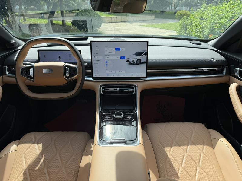 Geely Galaxy A7, 2025 — фото 7 из 12