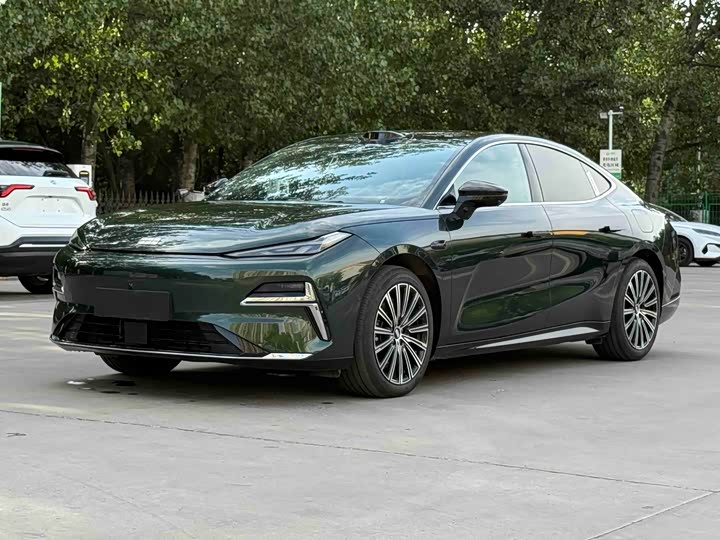 Geely Galaxy Starshine 8 EM-i, 2025 — купить в Воронеже под ключ