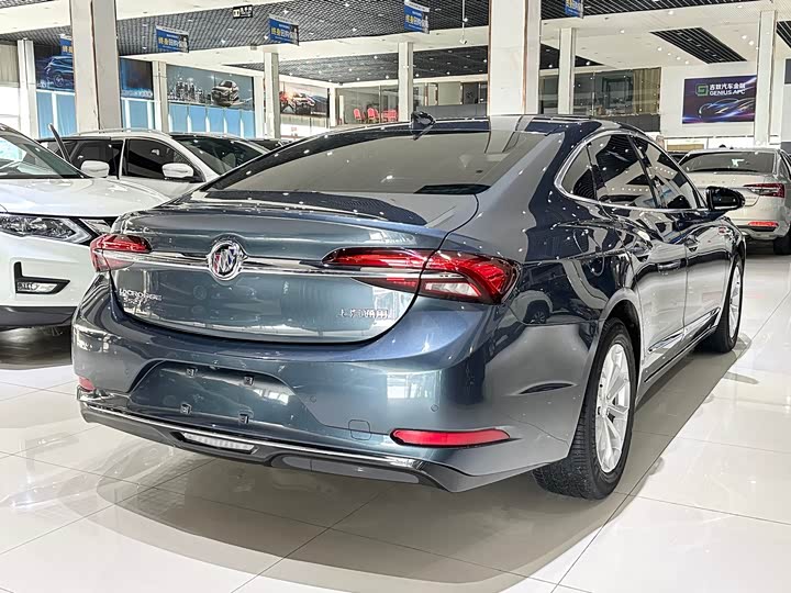 Buick LaCrosse, 2022 — фото 7 из 9