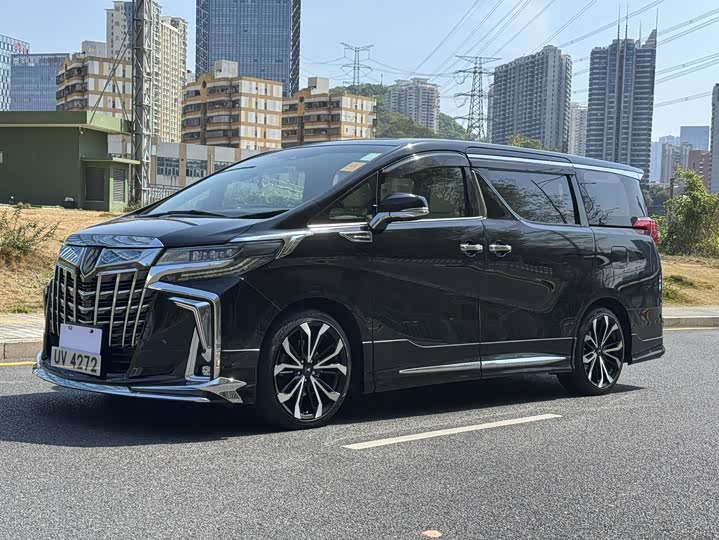 Toyota Alphard, 2025 — купить в Самаре под ключ