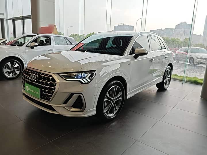 Audi Q3, 2024 — купить в Саранске под ключ