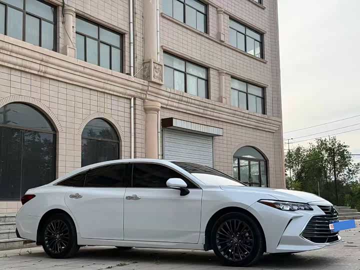 Toyota Avalon, 2021 — фото 3 из 9