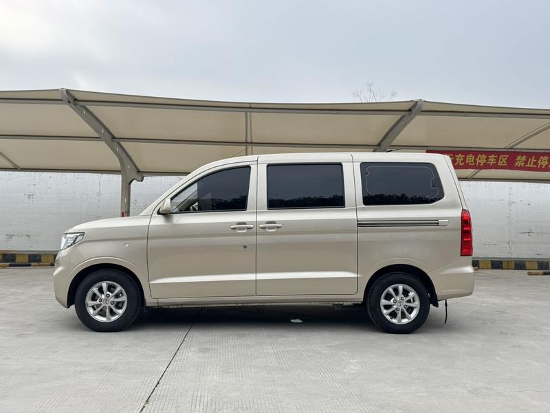 Wuling Hongguang V, 2022 — фото 4 из 12