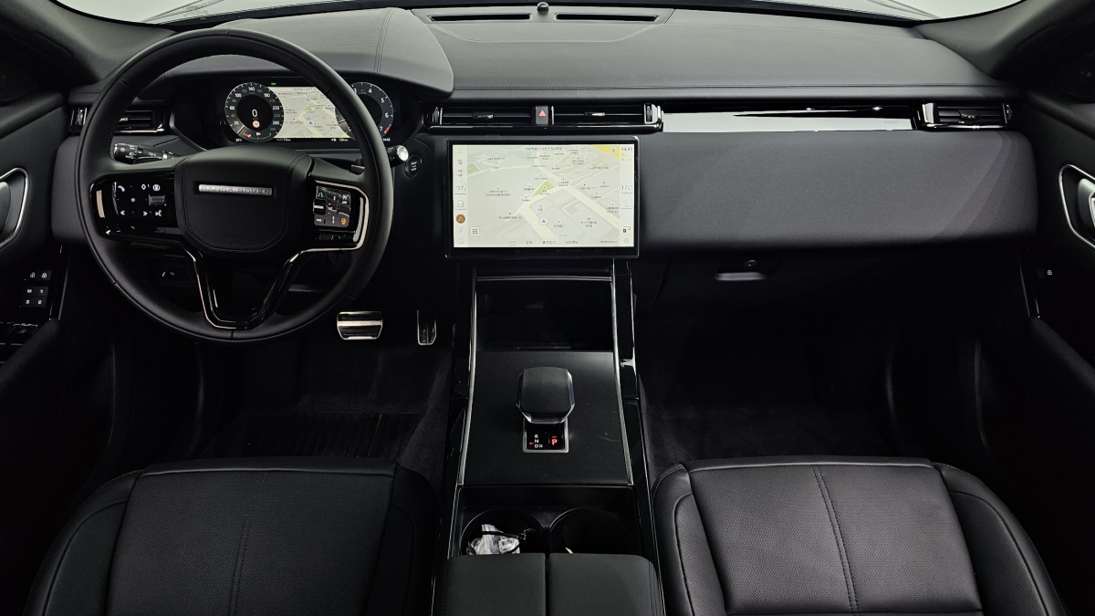 Land Rover Range Rover Velar, 2025 — фото 9 из 12