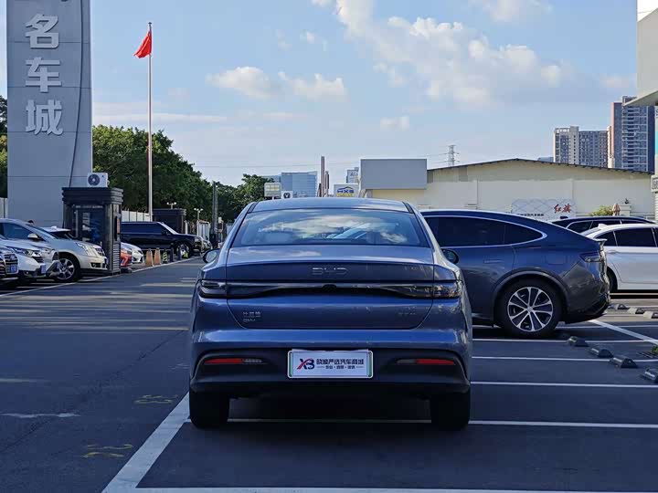 BYD Seal 05 DM-i Hybrid, 2026 — фото 6 из 9