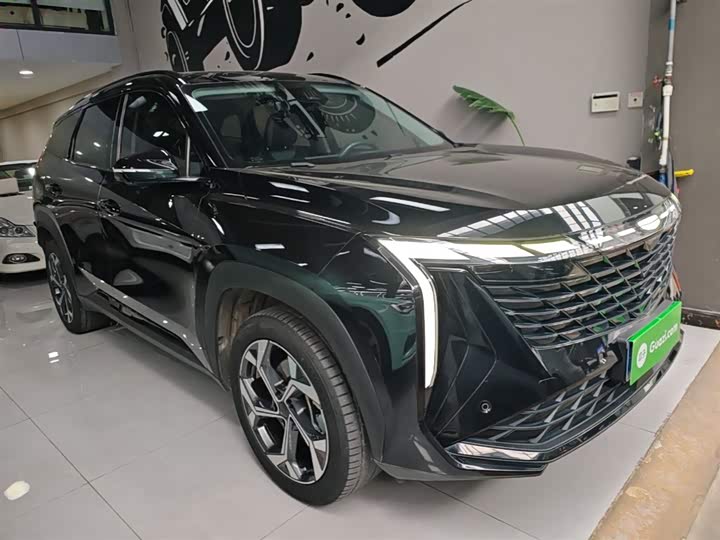 Geely Atlas L, 2023 — фото 4 из 9