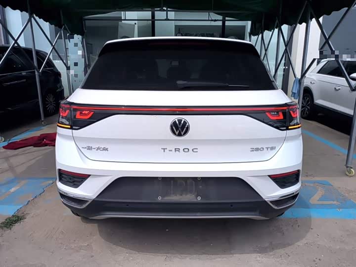 Volkswagen T-Roc, 2024 — фото 6 из 9