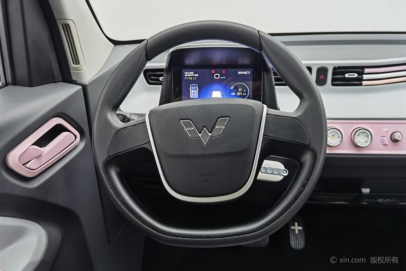 Wuling Mini EV, 2022 — фото 9 из 12