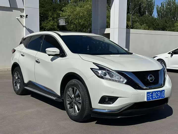 Nissan Murano, 2023 — фото 2 из 9