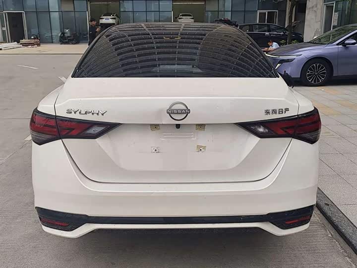 Nissan Sylphy, 2025 — фото 8 из 9