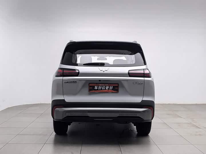 Wuling Starlight 560 Hybrid/EV, 2025 — фото 4 из 9