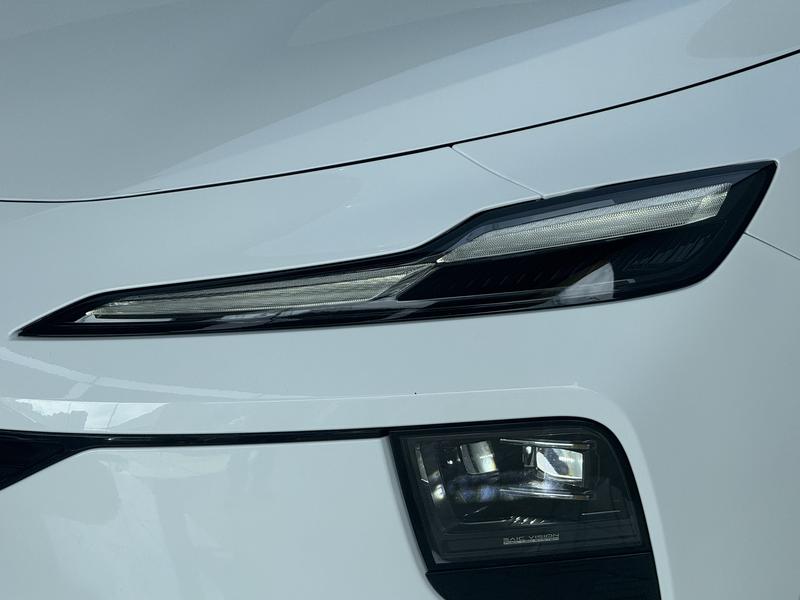 Roewe D6, 2025 — фото 9 из 12