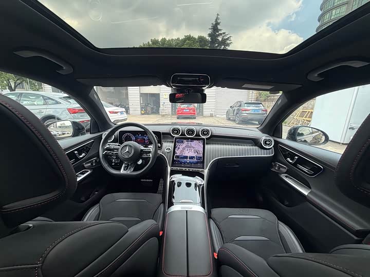 Mercedes-Benz GLC-Class Coupe AMG, 2025 — фото 9 из 9
