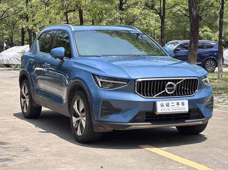 Volvo XC40, 2022 — фото 3 из 12
