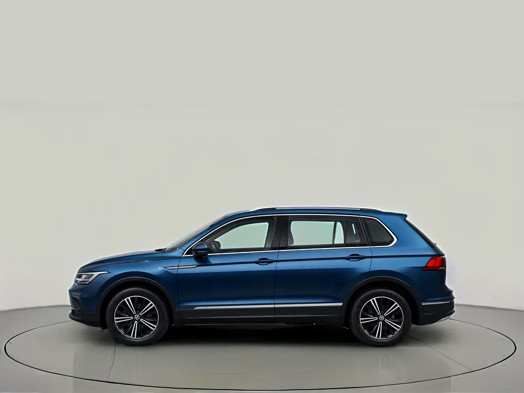 Volkswagen Tiguan, 2022 — фото 3 из 10