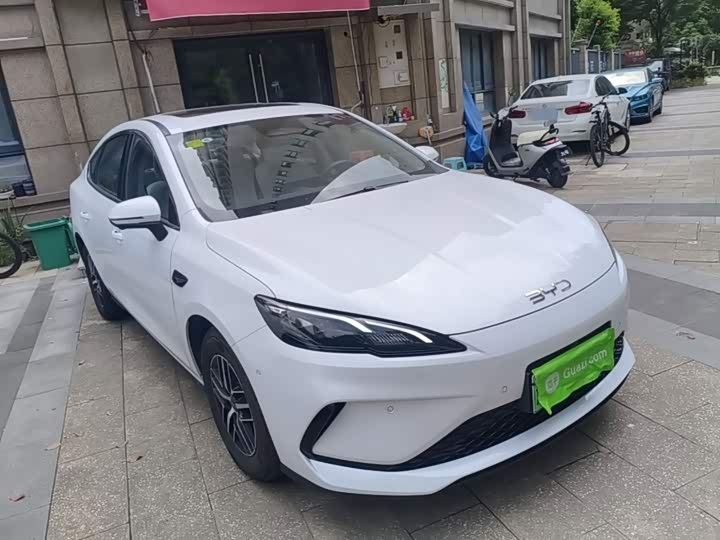 BYD Seal 05 DM-i Hybrid, 2024 — фото 4 из 9