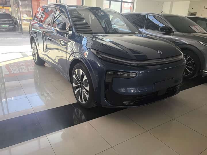 Dongfeng Yipai M8, 2026 — фото 3 из 9