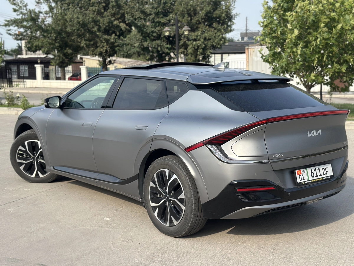 Kia EV6, 2024 — фото 4 из 11