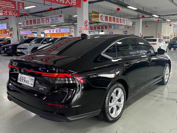 Honda Accord, 2024 — фото 7 из 9