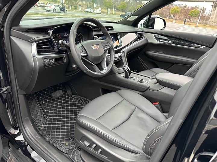 Cadillac XT6, 2021 — фото 8 из 9